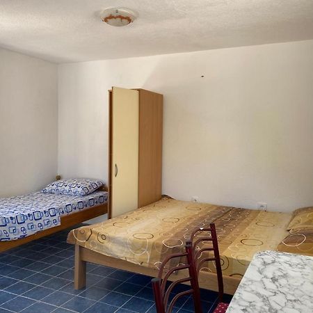 Apartmani Marijanovic - Canj Bar Eksteriør billede